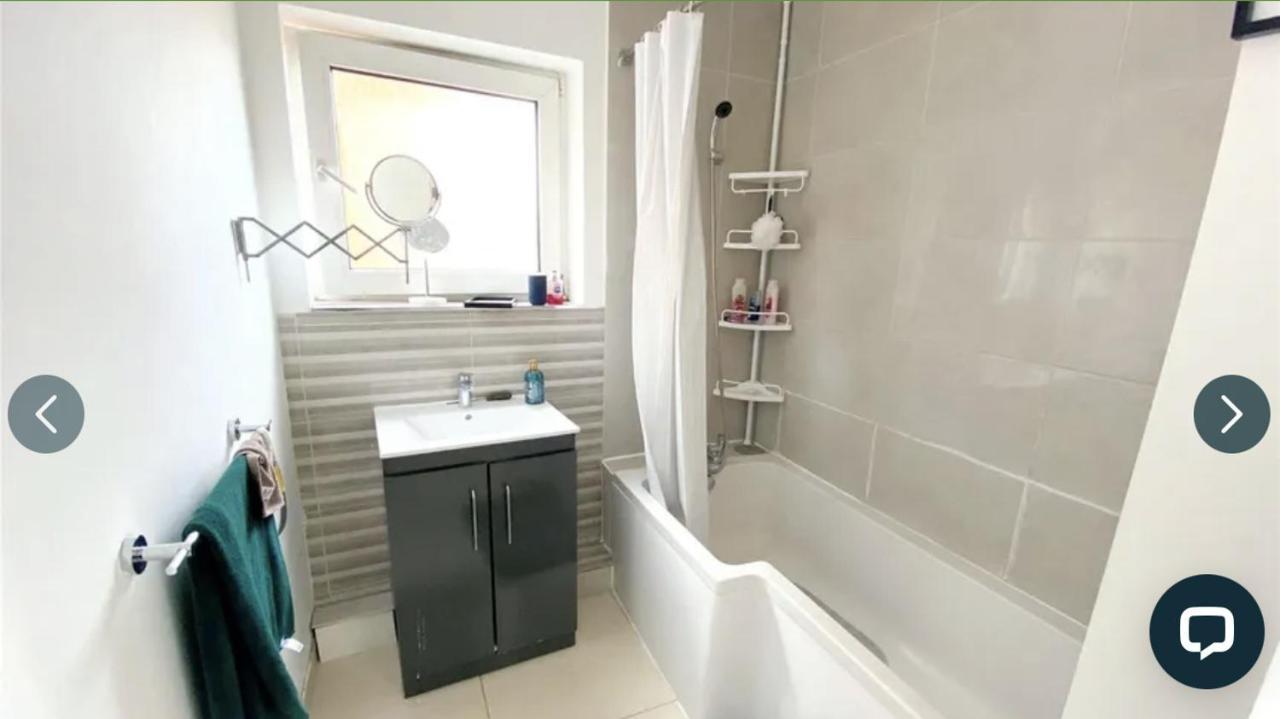 4 Bedroom Property Which Sleeps 8 Very Close To The Harry Potter Studio And Watford Junction Buitenkant foto